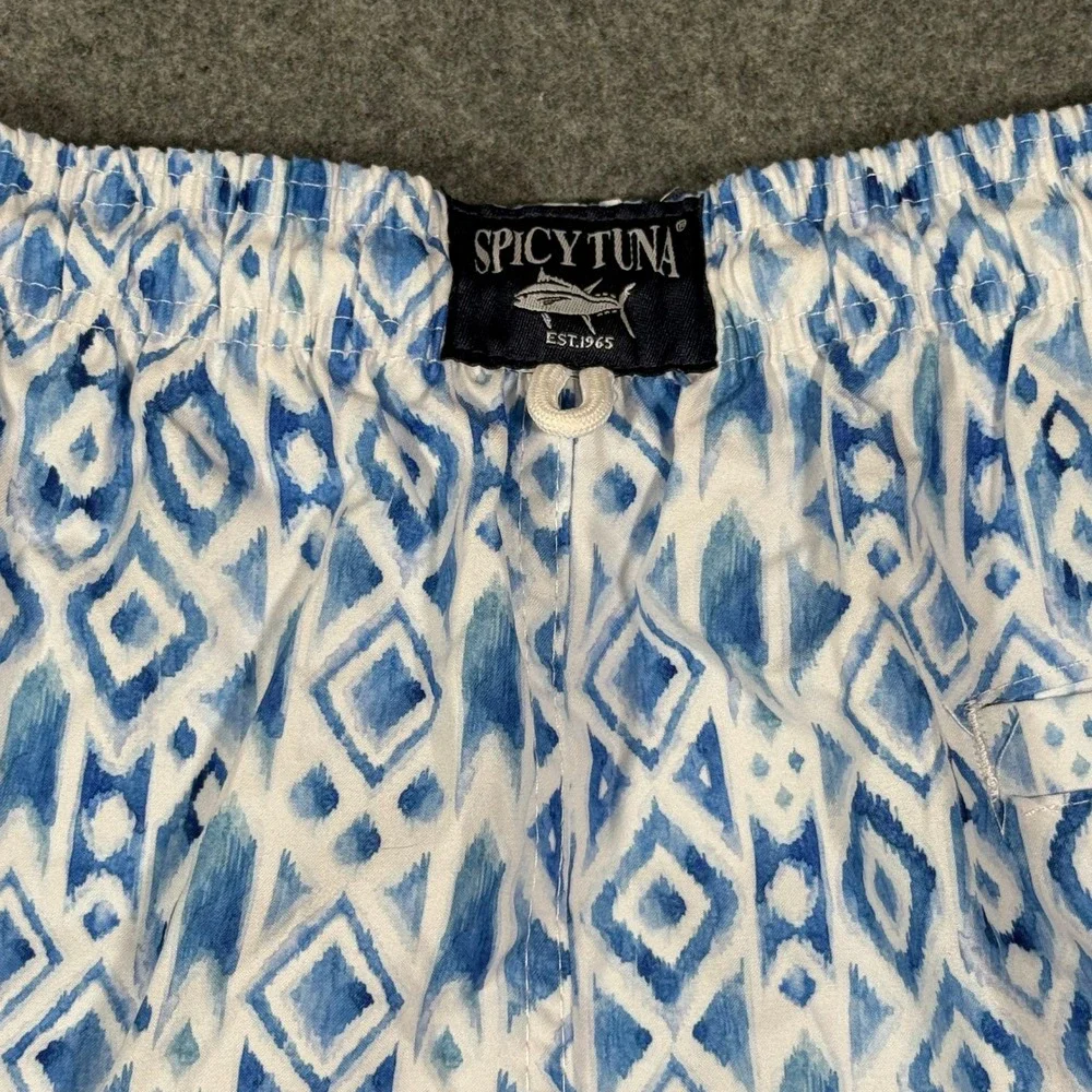 Spicy Tuna Mens Blue White Ikat Diamond Geometric Swim Trunks Medium 28 Waist